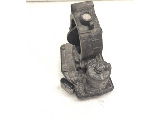 Дроссельная заслонка 10378517, 50836903   BMW 5 F10 F11    