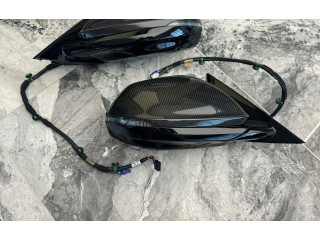 Zpětné zrcátko  Lamborghini Urus 2022  4M0616039BF  