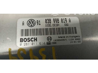 Блок управления двигателя 038998019A, 0281011614   Volkswagen Golf SportWagen