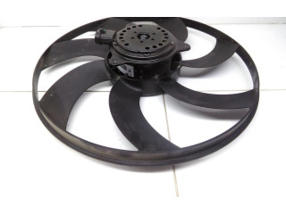 Вентилятор радиатора 8033M00008 Citroen C4 Cactus 1.6