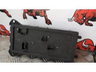 Блок предохранителей 9065450201, 501R11F06   Mercedes-Benz Sprinter W906    