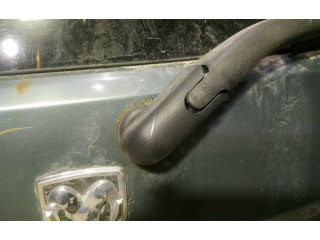 Моторчик заднего дворника     Dodge Magnum