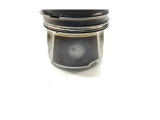  Поршень YD22DDTi   Nissan X-Trail T30  