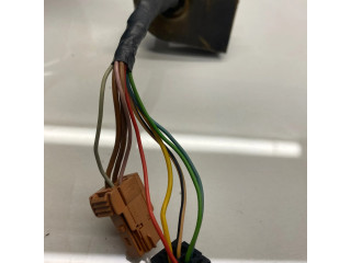 Зеркало электрическое левое Citroen C3 2010-2016 года