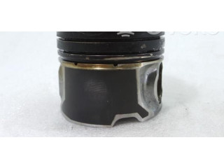 Píst 83L57   Audi Q7 4L     