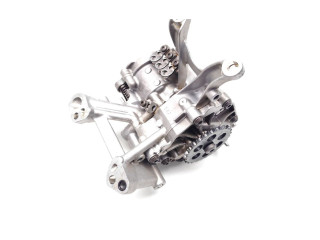 Масляный насос   51167471260  Mini Cooper Countryman F60 