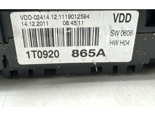 Панель приборов 1T0920865A, VDD02414   Volkswagen Touran II       