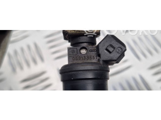 Vstřikovací lišta 058133551, 280150447 Audi A6 S6 C5 4B AEB