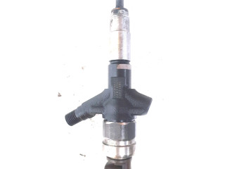 Vstřikovač 16613AA020 Subaru Legacy