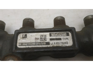 Vstřikovací lišta 9654592680 Citroen Berlingo