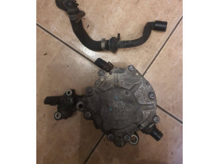 Вакуумный насос 038145209, 038145209E   Volkswagen Caddy
