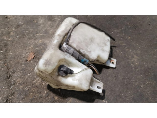 Бачок оконной жидкости