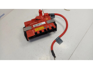 Узел подключения плюсовых проводов