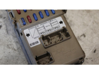 Блок предохранителей    Subaru Forester SG    