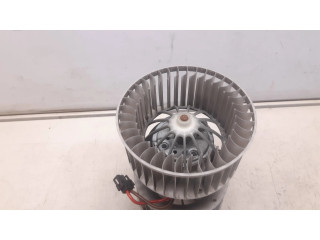 Вентилятор печки       BMW X3 E83