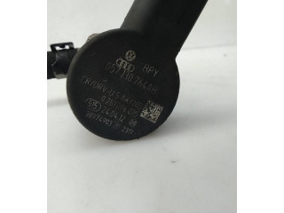 Топливная рампа 04L125 Audi A3 S3 A3 Sportback 8P