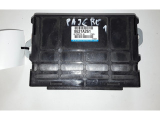 Блок управления 8631A261 Mitsubishi Pajero