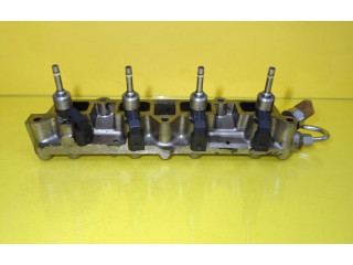 Топливная рампа 03C906036F, 03C906051H Volkswagen Golf VI