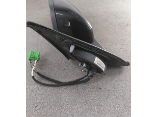 Зеркало электрическое Volvo V70 2000 - 2004 года
