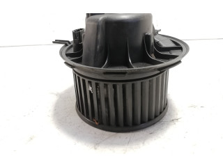 Вентилятор печки 1K1819015E Volkswagen Caddy