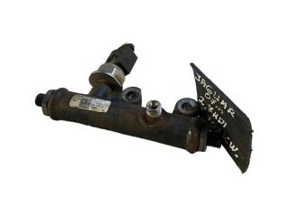 Топливная рампа 4R8Q9C066AD, 5WS40128 Jaguar S-Type 2.7