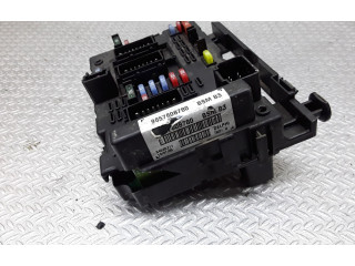 Блок предохранителей 9657608780, BSMB3   Citroen C8    