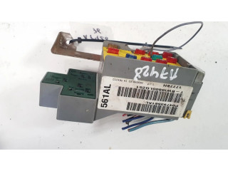 Pojistková skříňka 4793408, p04793561al Dodge Neon 2000