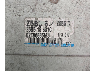 Блок управления двигателя E2T86886M3, Z5B518881C   Mazda 323