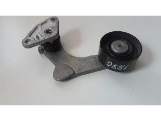 Устройство натяжки ремня