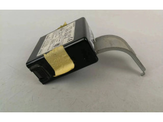 Блок управления G8D-322A-B Mazda Premacy