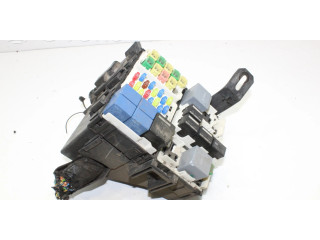 Блок предохранителей FN1T14K012PADT Ford Ecosport