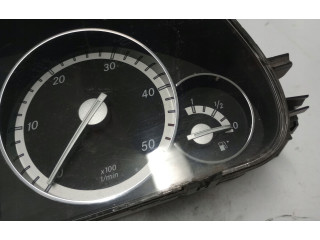 Přístrojová deska Mercedes-Benz C W203 2006 A2035404148