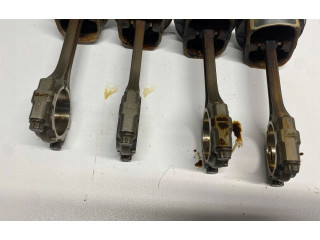  Поршень с шатуном  G4FA  KIA Pro Cee'd II  