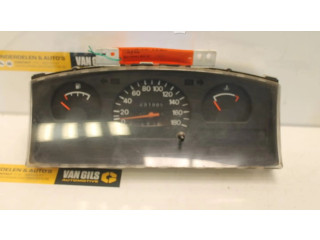 Панель приборов MR148918, MR148918 Mitsubishi L400, Space Gear