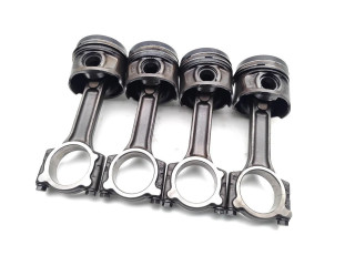 Píst K9K400 Nissan Note (E11) K9K400