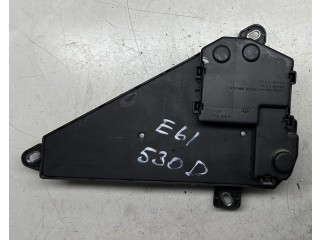 Блок предохранителей  518811054, 690658807   BMW 5 E60 E61    