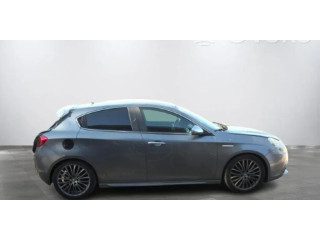 Форсунка 77365392 Alfa Romeo Giulietta для бензинового двигателя 940A2.000 1.4