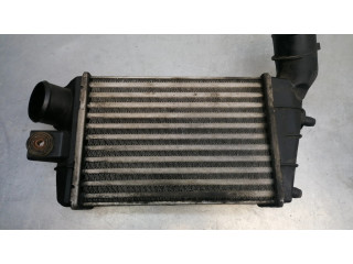 Интеркулер 00467448800, 46744880 Alfa Romeo 147 1.9