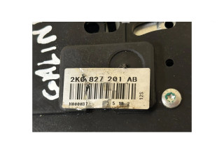 Zámek zadních dveří 2K0827201AB, H0000B7 Volkswagen Caddy 2011