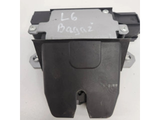 Zámek zadních dveří 01041111006 Ford Focus 2005