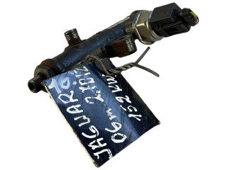 Топливная рампа 4R8Q9C066AE, Z2602566 Jaguar S-Type 2.7