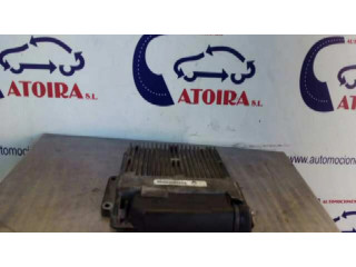 Блок управления двигателя 7700102990   Renault Clio I