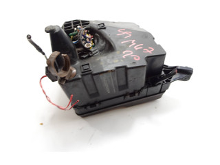 Pojistková skříňka fadasd Suzuki Swift II 2011