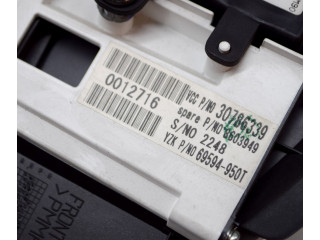 Панель приборов 30786339, 30710071   Volvo C70       