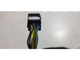 Зеркало электрическое Renault Clio V 2019 - года