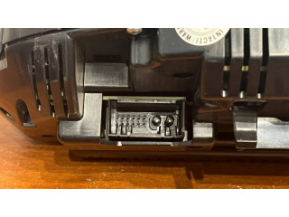 Přístrojová deska  BMW 7 F01 F02 F03 F04 2014 9291399, 0263703072  