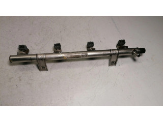 Топливная рампа A1660700895 Mercedes-Benz A W168 1.4