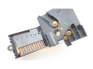 Блок предохранителей  2119820302   Mercedes-Benz E W211    