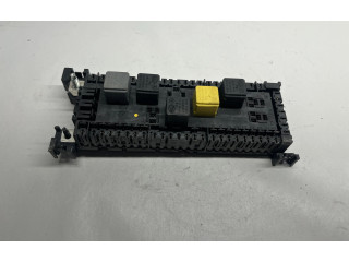 Блок предохранителей A1669063901   Mercedes-Benz GL X166    