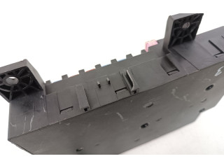 Блок предохранителей 8637B688 Mitsubishi Outlander